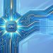 Világító CPU chip körül futó kék és arany áramköri pályák a Windows logóval a háttérben.